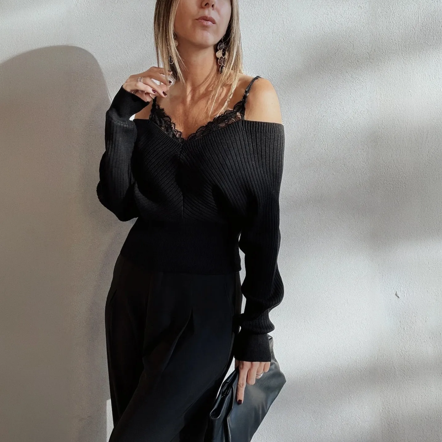 Pullover Off Shoulder Neckline Slim Fit Top with Casual Commuter Chic Boat Neck Elegant Autumn Daily Crop Women Long Sleeve Top