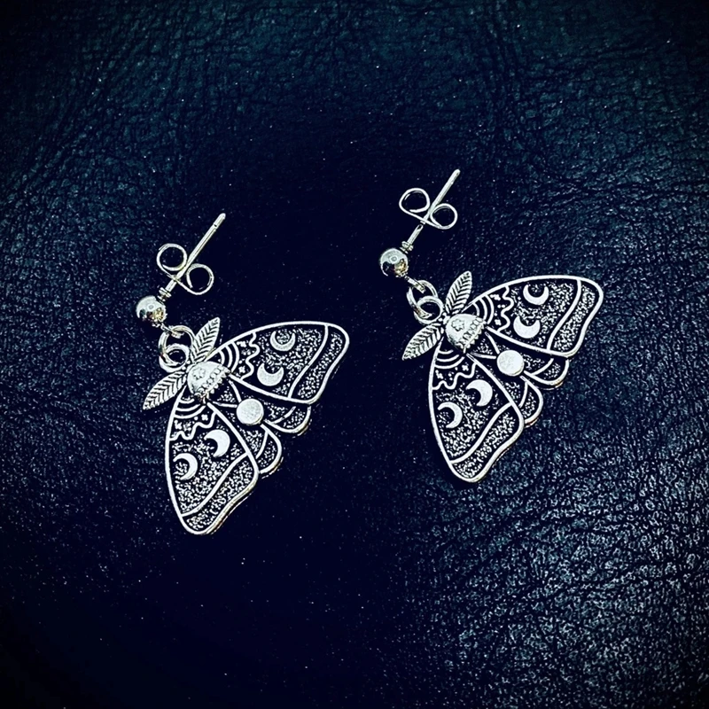 Gothic Vintage Moth Ear Hoops For Women Girls Fashion Pagan Witch Jewelry Accessories Gift Moon Moth Charm Pendant Earrings New