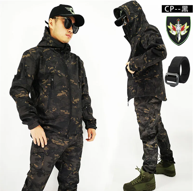 

Soft Shell Tactical Training Army Outdoor Winter Wear Fur Thickened Waterproof Windproof Skiing Fishing Charge Suit Set