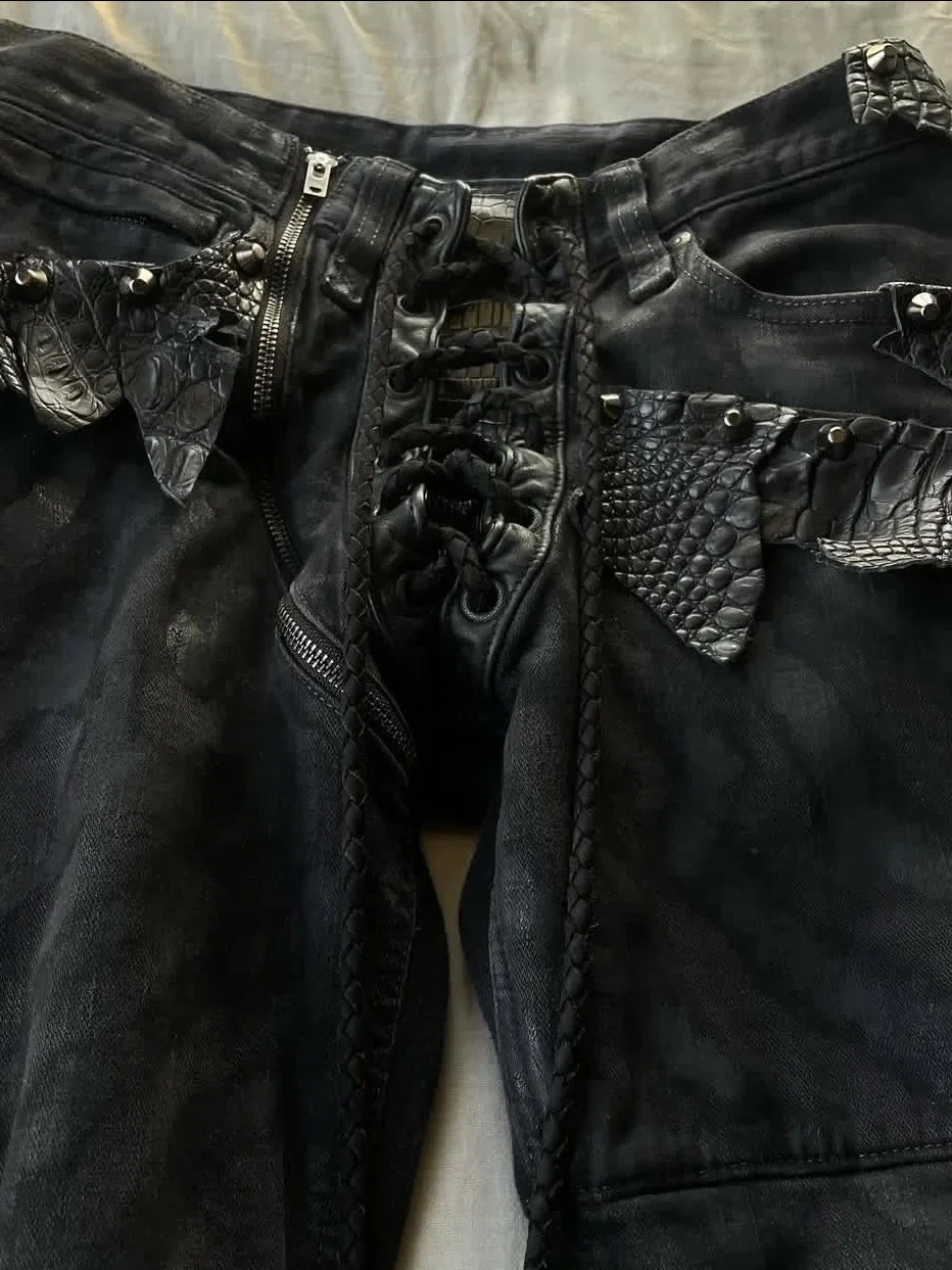 ifsixwasnine00SSarchive access control strap alligator splicing micro-horn jeans