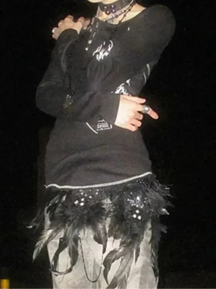 

Vintage Graphic Printed Black Tshirts Women Autumn Y2k Aesthetic Slim Fit Tops American Street Punk Long Sleeved Tees