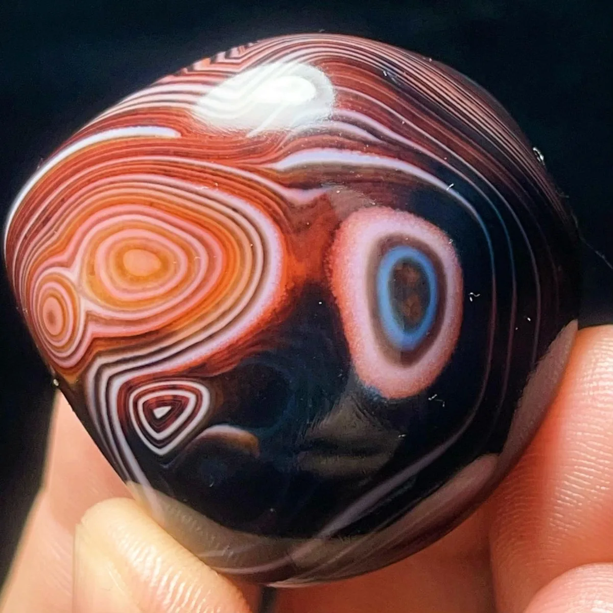 Nature Made Banded Agate Palm Stone, Polished Tumbled, Hand Selected, Shelf Display, Natural Stone, Crystal Collection