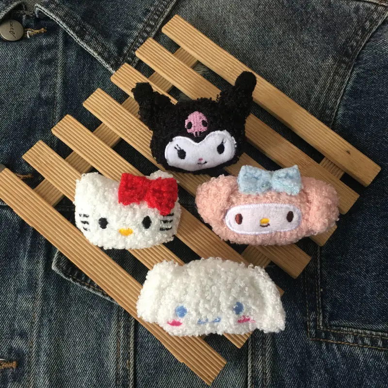 Melody Kuromi Hello Kitty Sanrio Plush Brooch Student Girly Heart Decoration Small Gift