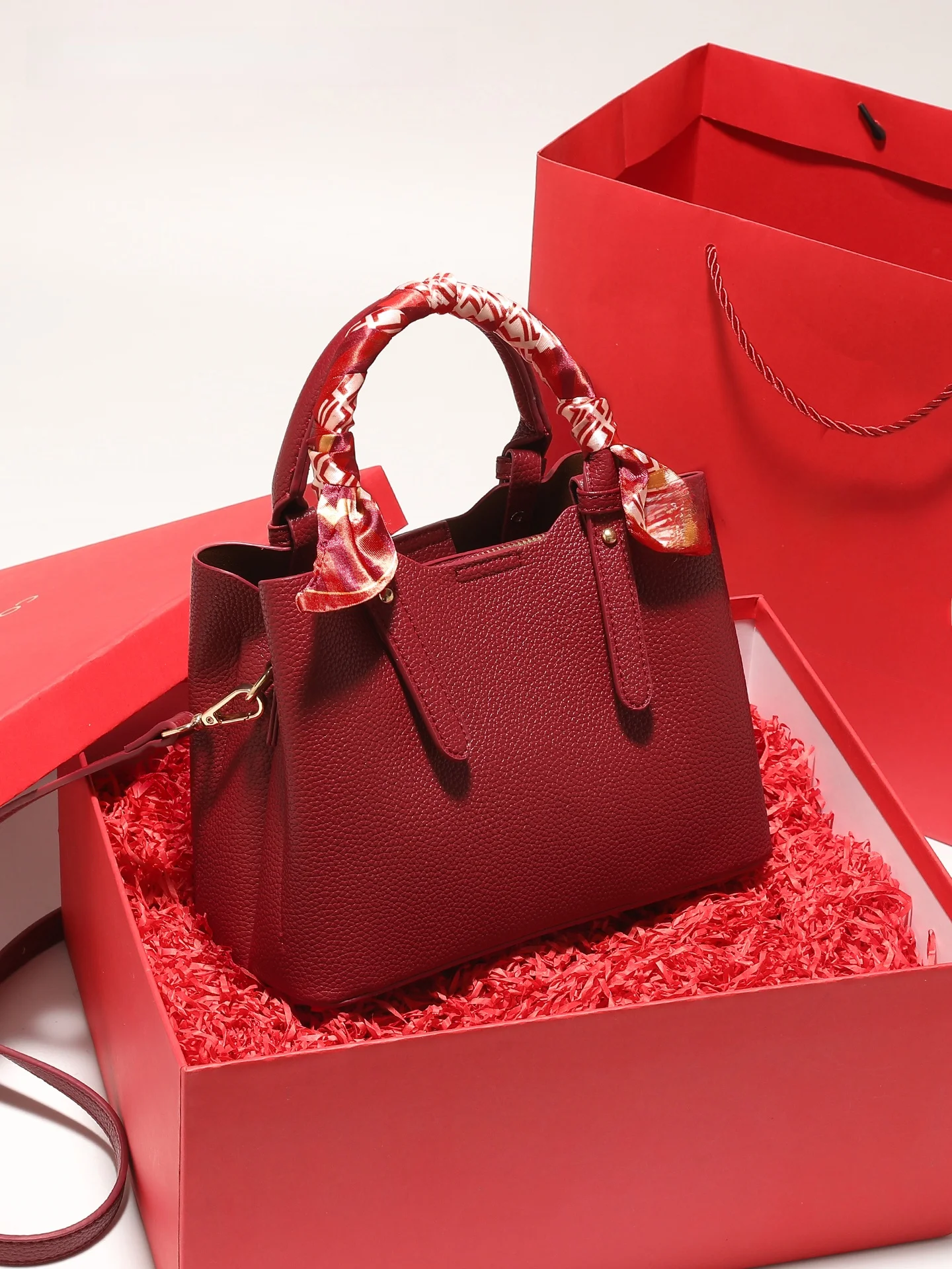 

Fashionable Commuter Women's Handbag COALIEA&HAEFLI Hong Kong Brand Shoulder Bag Crossbody Bag Soft Leather Handbag