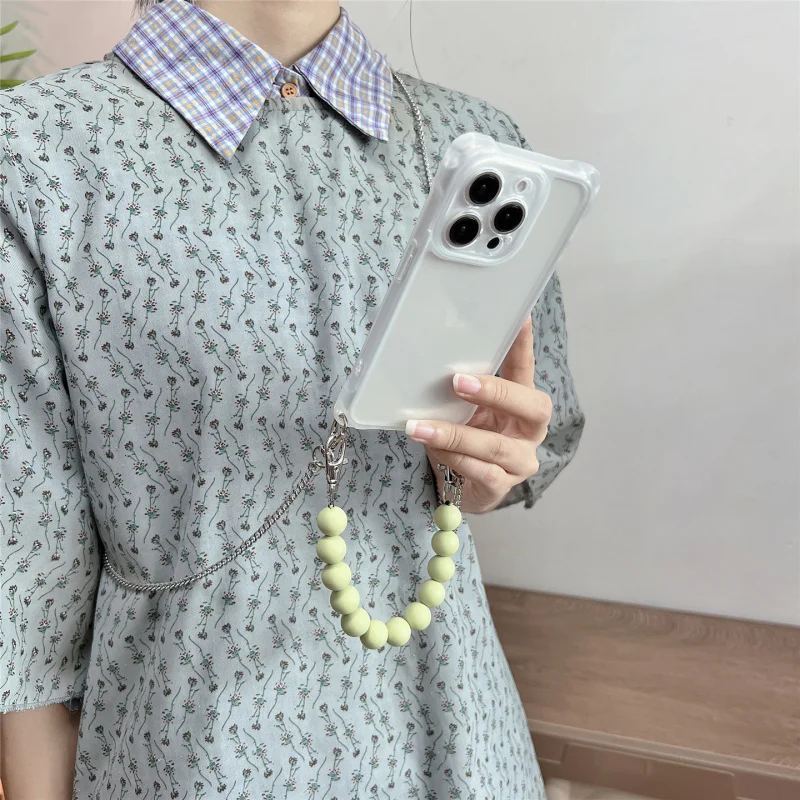 

Four-corner Hole Transparent Phone Case Summer Green Suitable foriphone16promax，Simple Crossbody Bag with Chain
