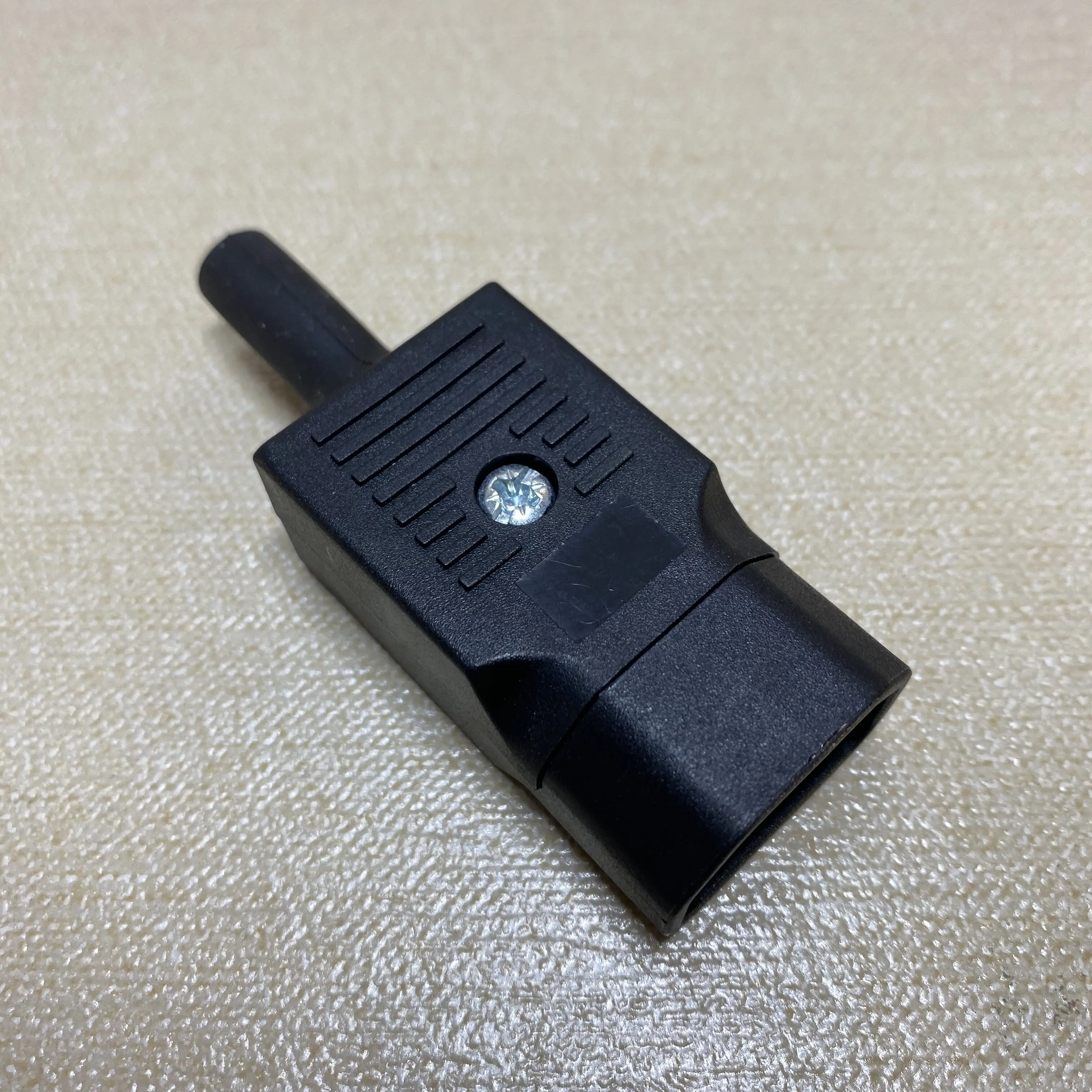 IEC Type PX0686 Power Cord Connector for Audio Equipment  1pcs