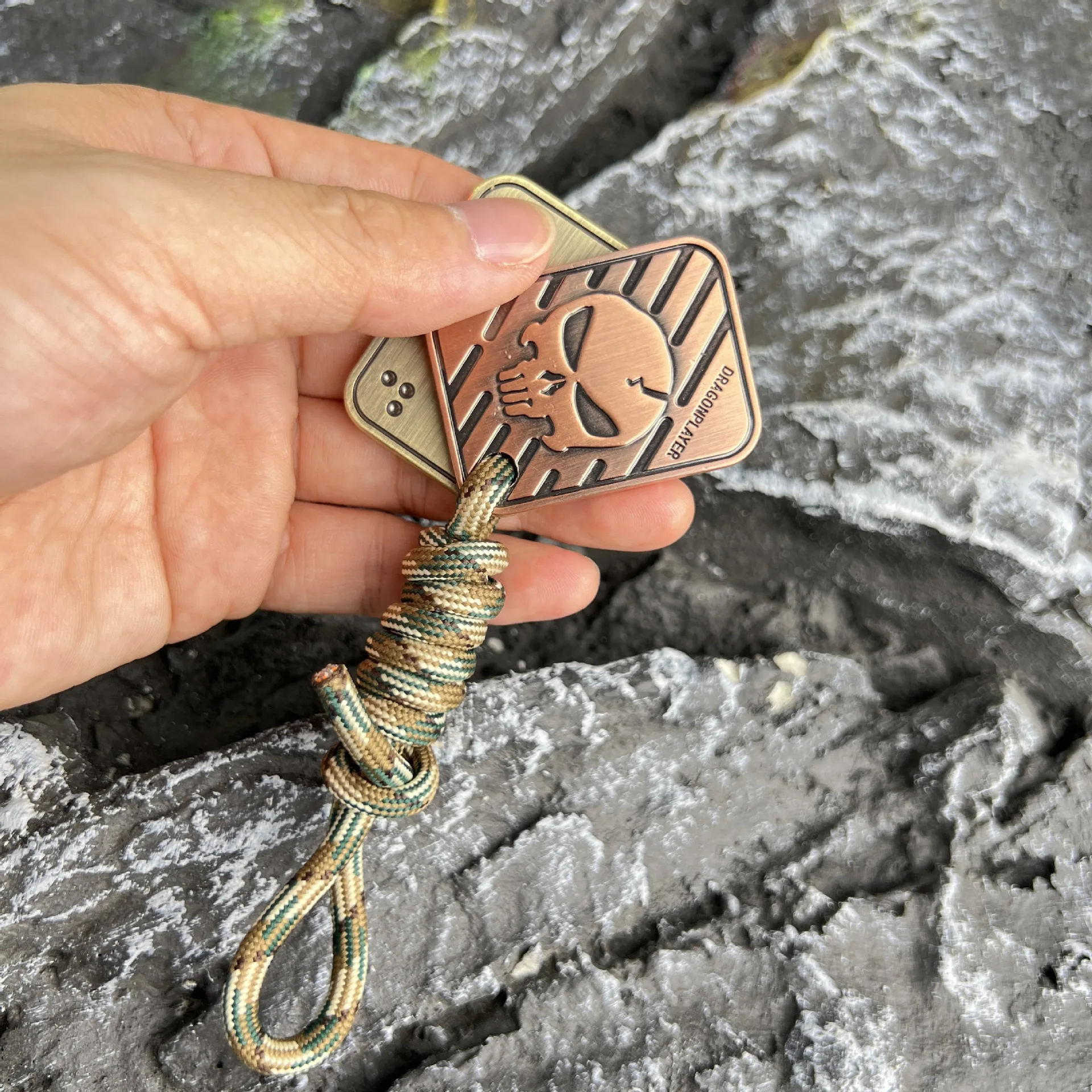 KK Skull Fingertip Gyro Push Slider Fidget Toy Hand Spinner Office Stress Relief EDC Push Poker Push Card Metal ADHD Autism Toys