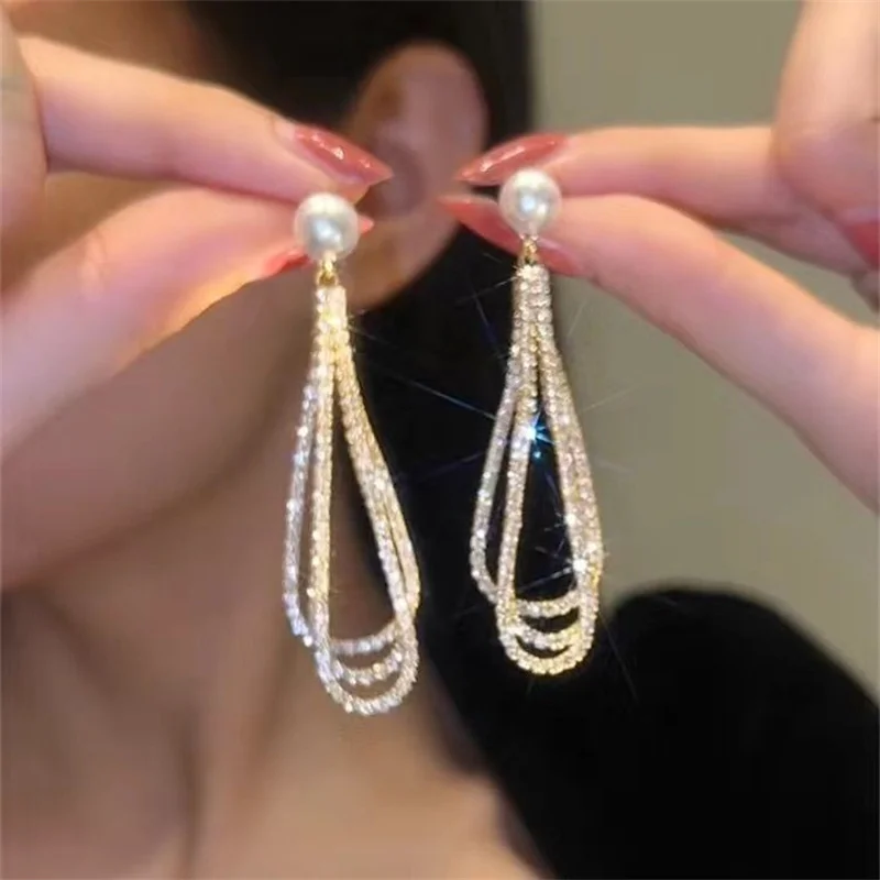 

Charm Pearl Rhinestone Water Drop Tassel Earrings For Women Exquisite Minimalist Hoop Earrings Lady Vacation Jewelry Accessories