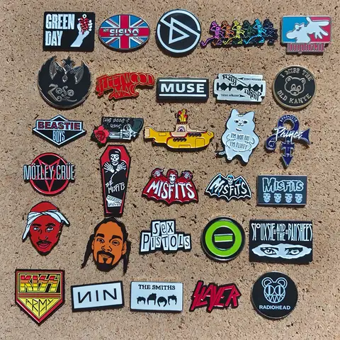 Funny Punk Rock Band Enamel Pin Classic Music Logo Brooches for Women Badge on Backpack Hat Decoration Accessories Jewelry Gifts