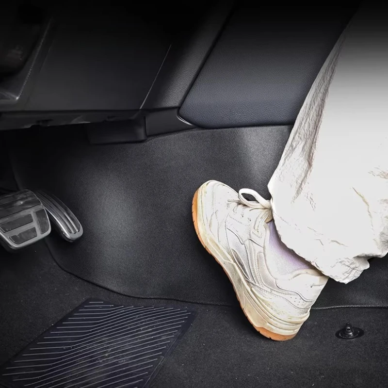 

For Toyota LC250 2024-2025 Center Console Side Kick Pad Anti Kick Dirt Resistant Interior Protector Cover