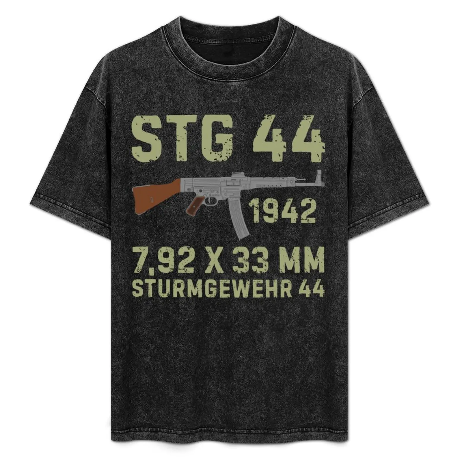 

German assault rifle StG 44 for the gun lover T-Shirt Plus Size Loose Short Sleeve Top