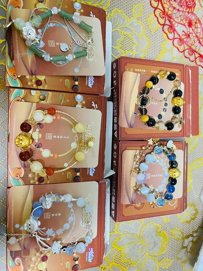 Bénédictions Bestowed par le Loulan officiel céleste dans l'éclat du clair de lune boîte aveugle de boîte mystère à bijoux