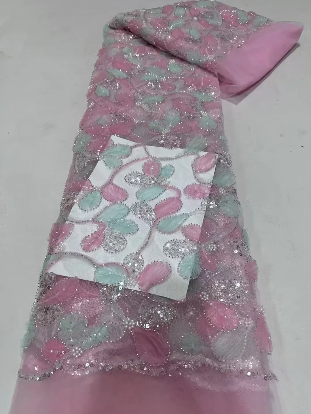 

(5 ярдов/шт.) 2025 новейшая розовая африканская вечерняя сетчатая кружевная ткань с 3D цветами, вышитым французским тюлевым кружевом с бусинами и блестками FDP123