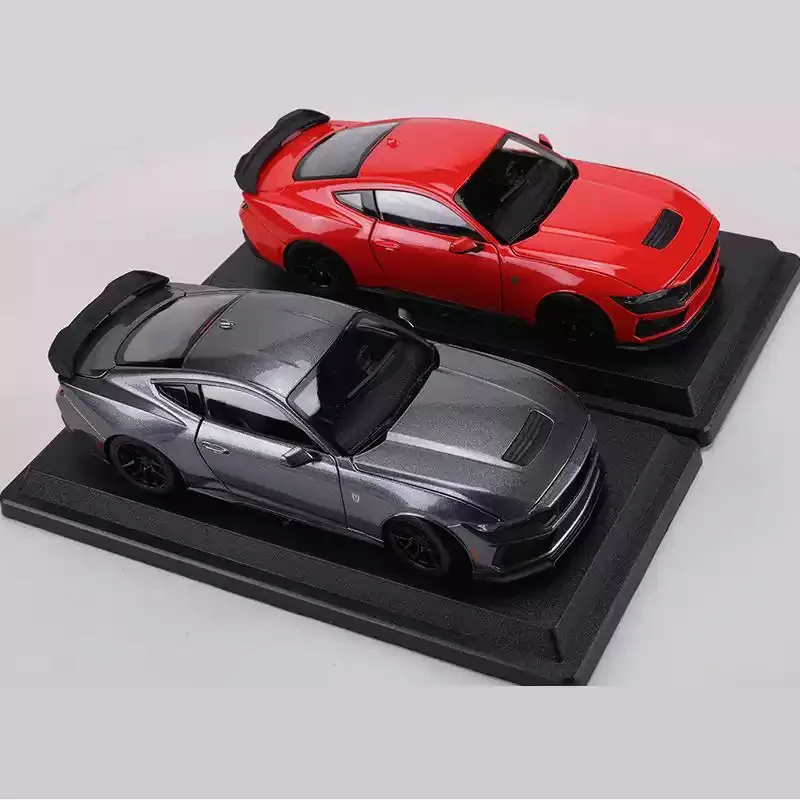 

Maisto Alloy 1:24 Scale 2024 Mustang Dark Horse Simulation Car Model Collection Display Toy Gifts Souvenirs