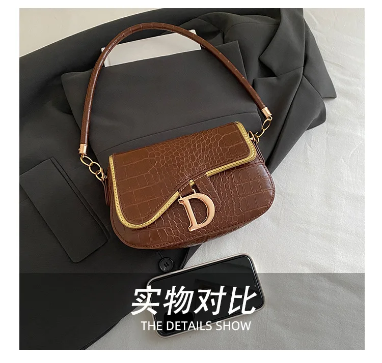 Neue Trendige Schwarze Quadratische Unterarmtasche Modische Damen-Satteltasche Lässige Einzel-Schultertasche Weiche PU-Leder Crossbody-Tasche für Frauen – Detail 8
