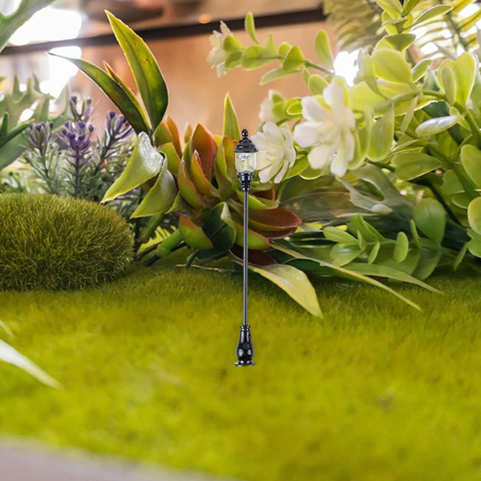 

8Pcs Mini Street Lamp Models Premium Metal Miniature Garden Decor for DIY Micro House Sand Table Landscape Room Decor Village