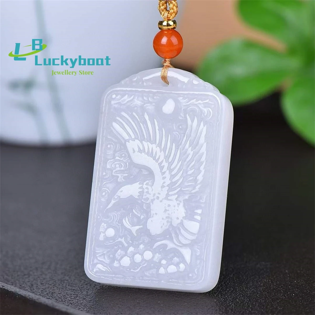 Natural Gold Silk and White Jade Grand Exhibition Eagle Pendant Simple and Personalized Exquisite Versatile for Men and Women