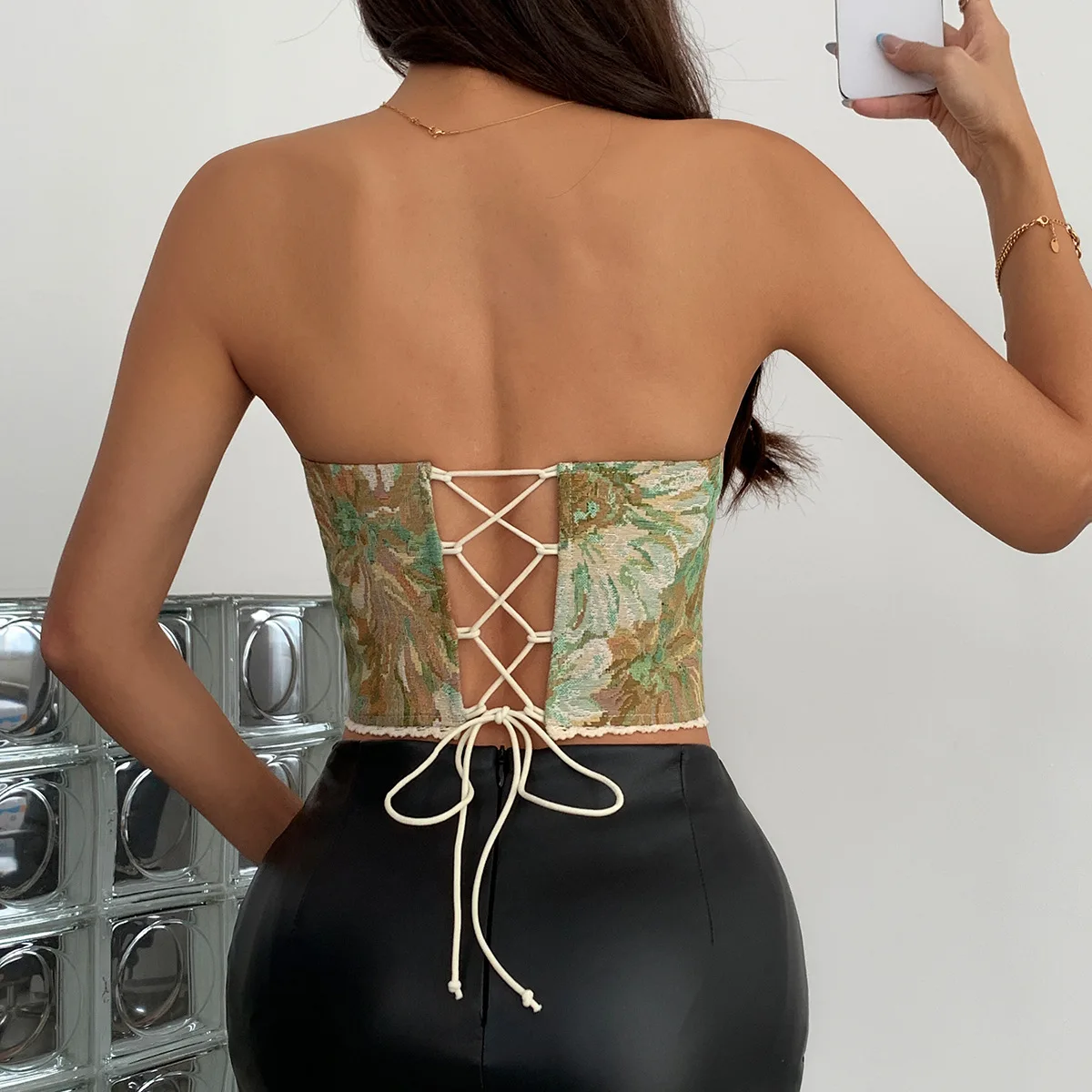 Sexy espartilho topos floral rendas até t camisas moda moletom streetwear 2025 roupas de verão coreano moda feminina y2k topos t