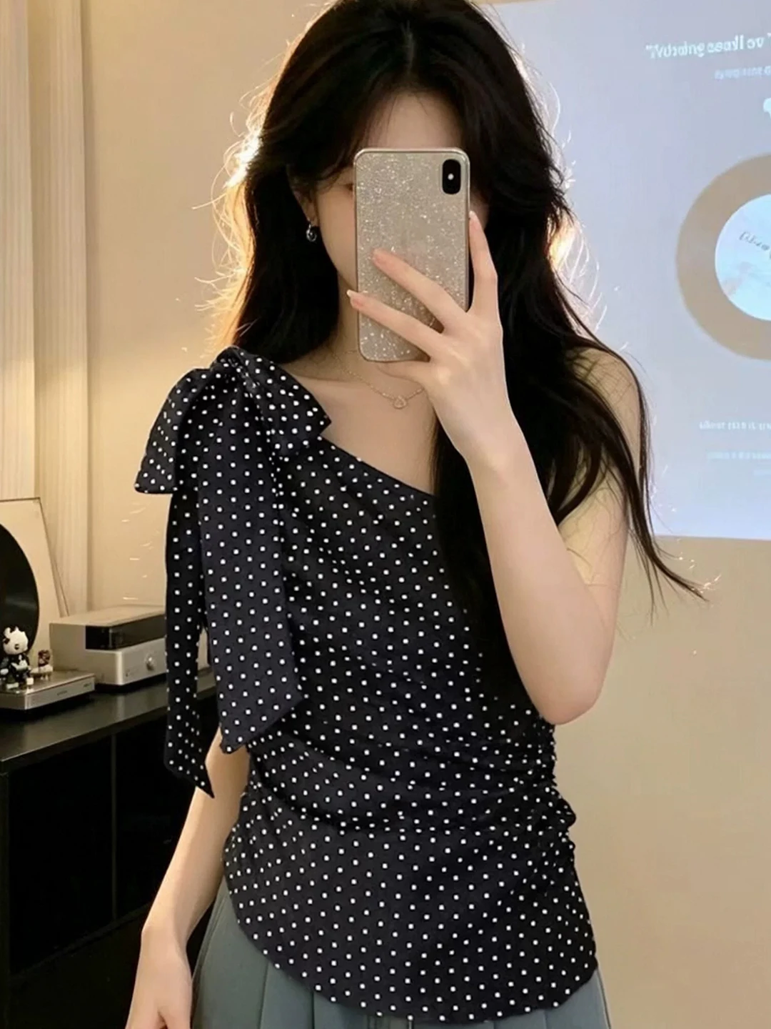 

Summer Black Knot Polka Dot Women's Sleeveless Neck Hanging Diagonal Shoulder Pure Desire Slimming Versatile T-shirt