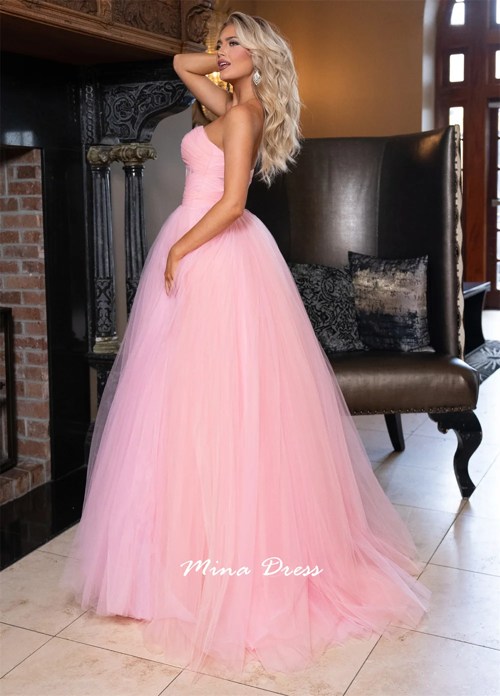 Mina Piglet Breast Women's Elegant Dresses for Special Occasions Sleeveless Transparent Customized Backless Strapless 2025 Party