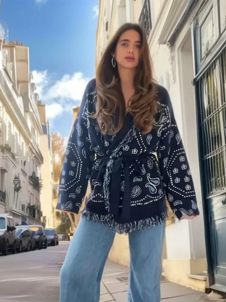 المرأة الخامس الرقبة شرابة سترة شيك المرقعة ملابس منقوشة بكم طويل ملابس خارجية فضفاضة موضة الخريف اليومية تخفيف الشارع بالأزرار