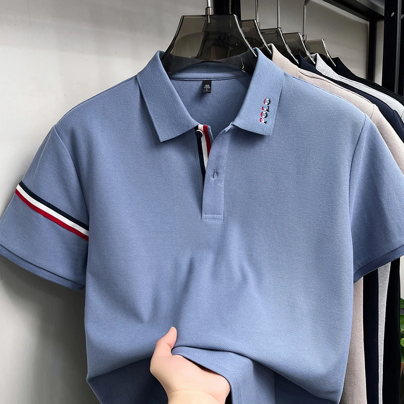 100% Baumwolle Herren Kurzarm-Poloshirt mit Kragen, Knöpfen und Buchstaben-Stickerei, Neues Sommer-Poloshirt, Lässige Mode, Atmungsaktive Herrenbekleidung – Detail 11