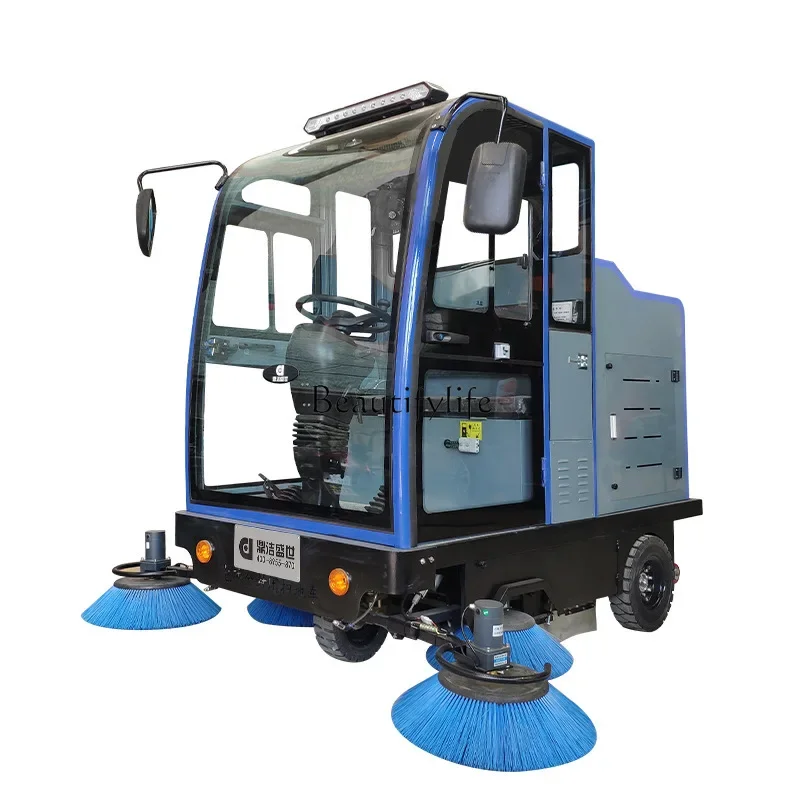1Commercial Sanitation Road Sweeper Property Sweeper Driving Industrial Fog Cannon