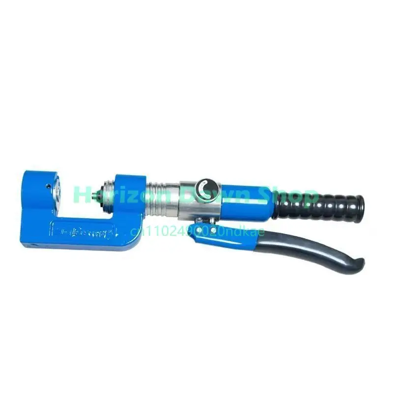 Professional hydraulic chain chain remover, essential removal tool for harvester maintenance