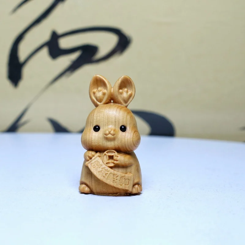 Arborvitae Wood Carving Hand Pieces Rich Rabbit Year Mascot Scenic Spot Crafts Decoration Stall Crafts Birthday Gift