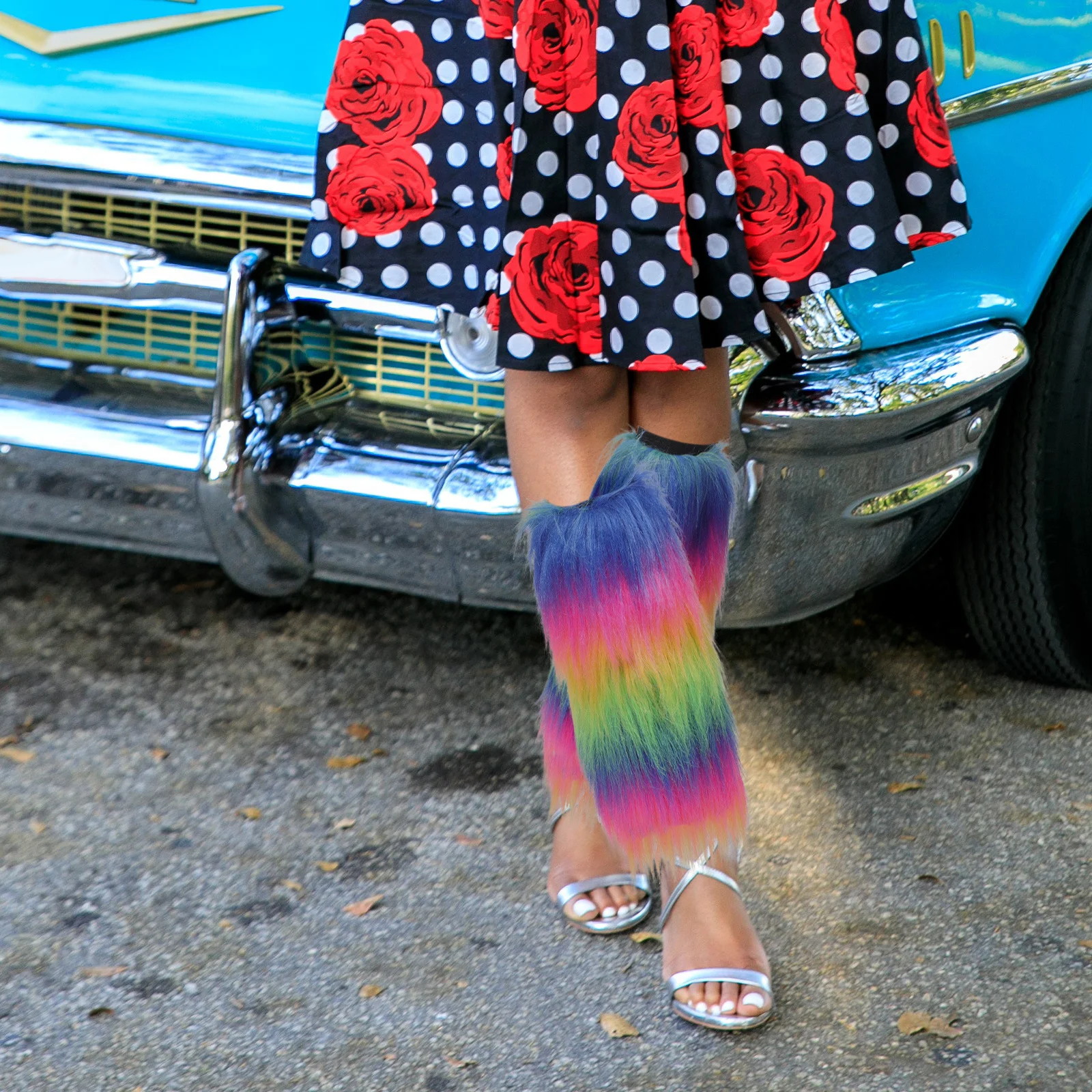 

1 Pair Long Furry Leg Sleeves Soft Colored Cuffs For Cosplay Carnival Party Wear Warm Stage Accessories Hairy Leg Covers Women