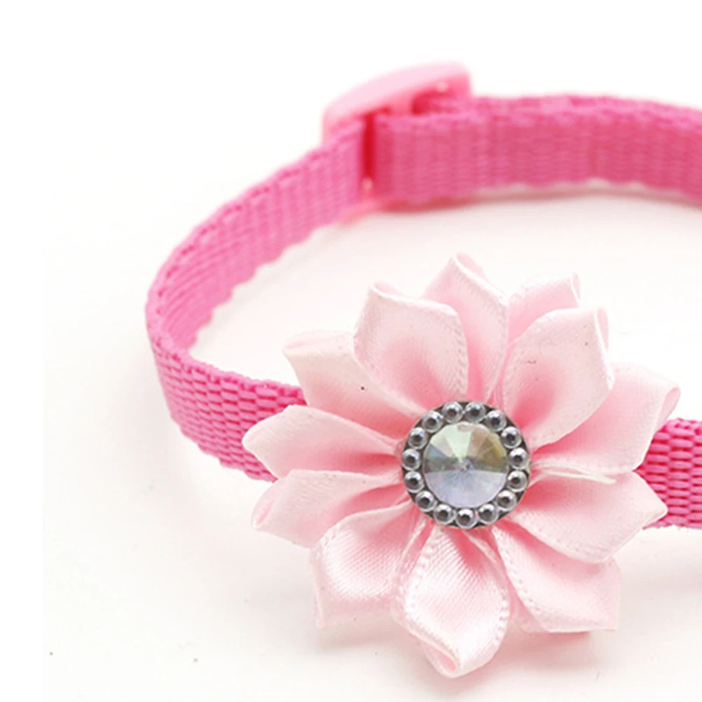 

2pcs Floral Necklace Pet Supplies Cat Collar Kitten Collars Ring Bell Adjustable Dog Cat 19 23cm Pet Accessories Dog Leash