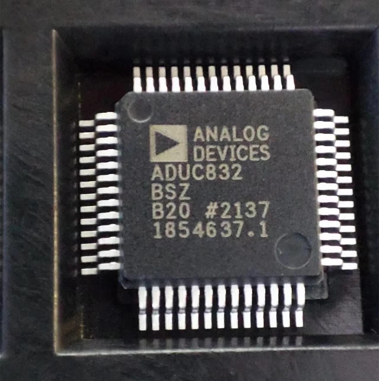 1-~-10-pcs-lote-aduc832bsz-aduc834bsz-aduc831bsz-bs-qfp-52-100-novo-original