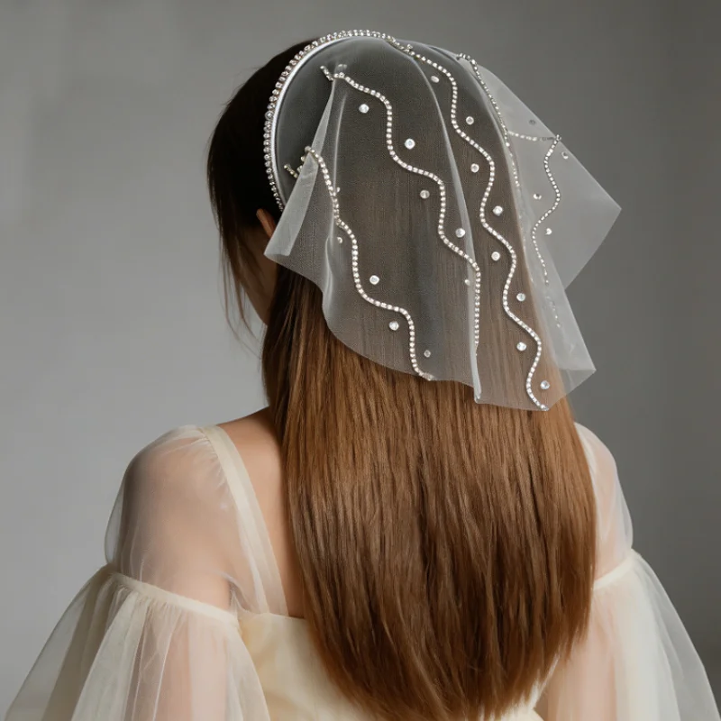 Bride's Short Mesh Headband Sparkling Diamond Triangular Head Veil Ultra Fairy Hairband Hair Hoop Women Hair Accessory Heawear