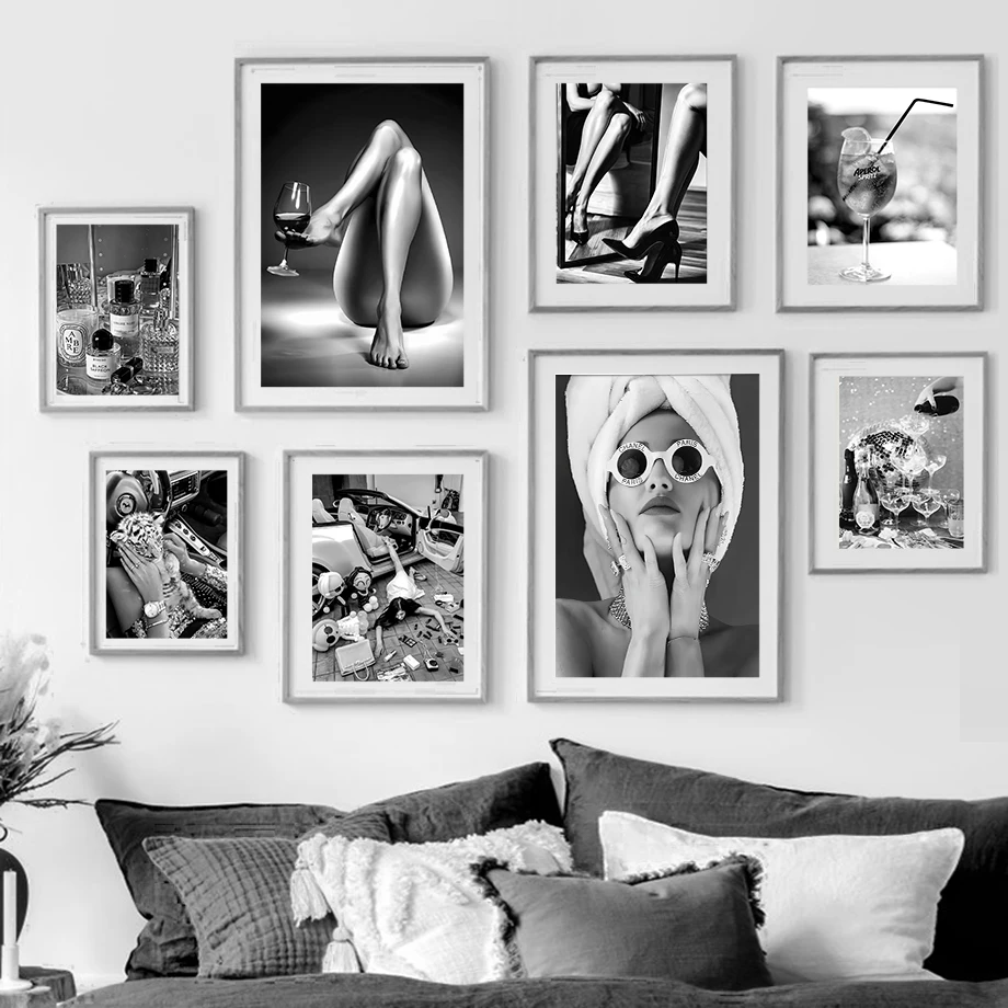 Champagne Bathing Beauty Beautiful Legs Luxury Car Black And White Fashion Wall Art Canvas Painting Nordic Poster Room Decor