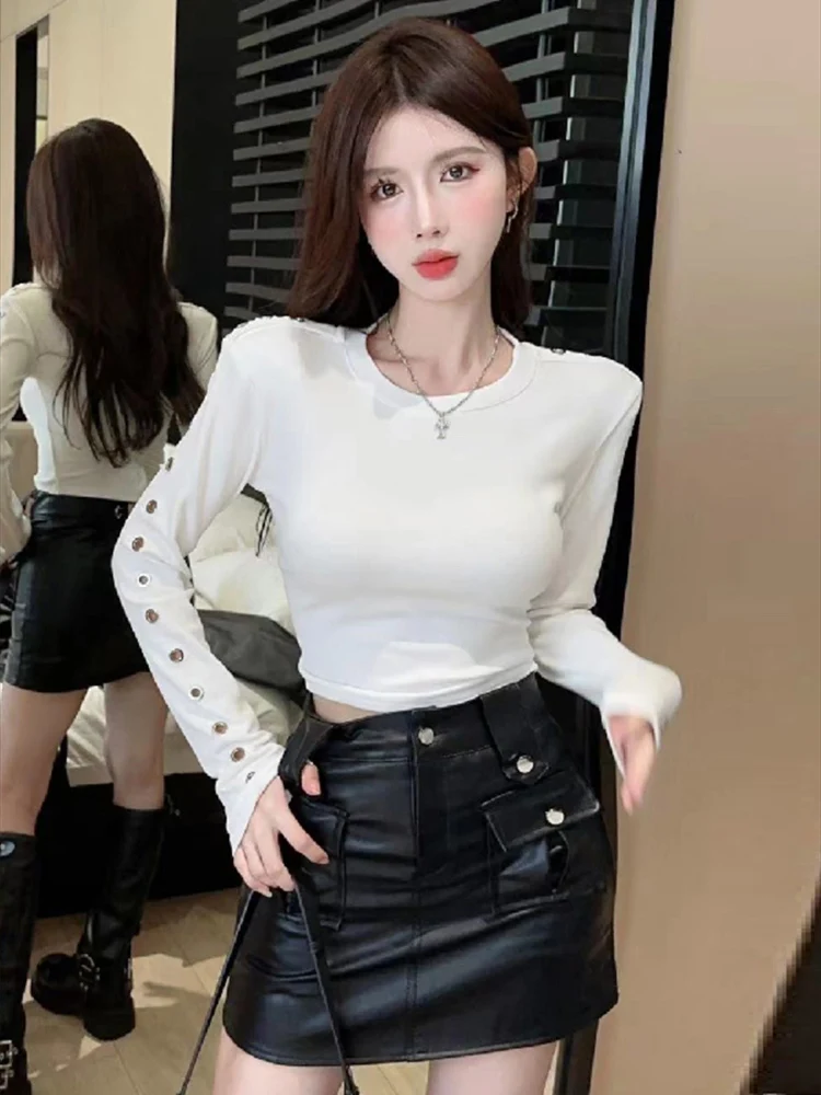 Chic hollowed out ins round neck long sleeved T-shirt Spring autumn new minimalist design slim fit pullover top 2025 New