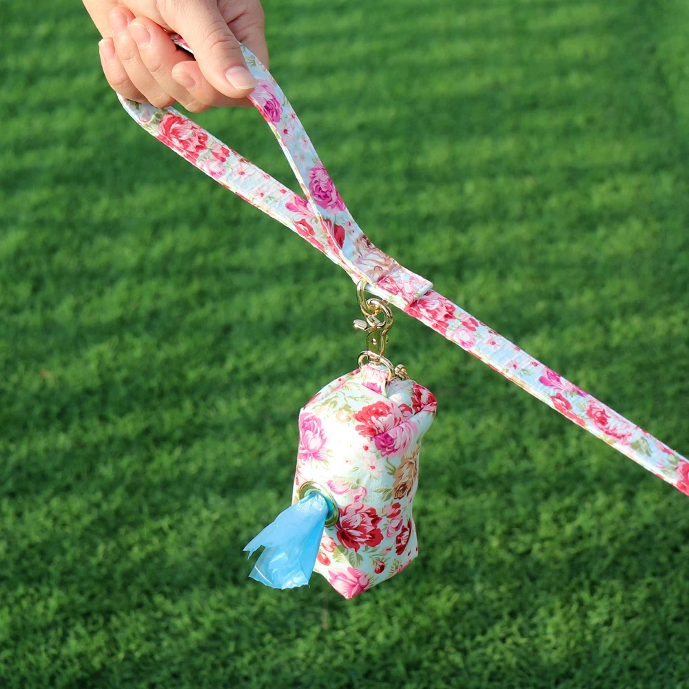 Flower Print Dog Bag Convenient Pet Garbage Bag Multi-function Pet Bags Outdoor Dog Treat Snack Waste Key Bag for Dog Walking