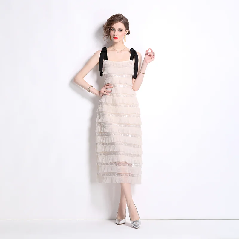 กระโปรงยาวดีไซน์เก๋ไก๋ประดับกลิตเตอร์สำหรับผู้หญิง คอลเลคชั่นซัมเมอร์ 2024 ผลิตจากเส้นใยโพลีเอสเตอร์ 100% สไตล์สุภาพสตรี