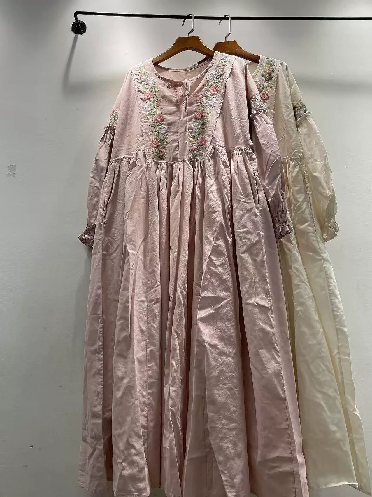 2026 Bohemiam Floral Embroider Pink Beige Dress for Women Spring Pure Cotton Long Sleeve Loose Dresses Boho Robes