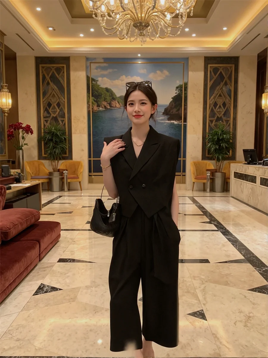 

Женские элегантные жилеты, женские жилеты, универсальные осенние черные модные корейские стильные вышитые узоры без рукавов, шикарные простые