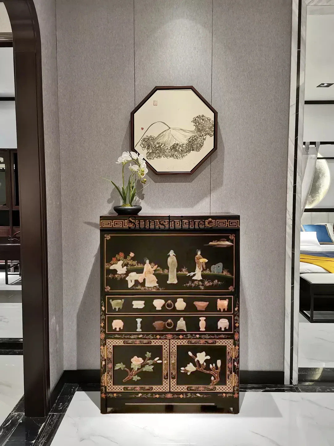 New Chinese-style carved furniture, living room, neoclassical handmade flower and bird wine cabinet, entrance locker