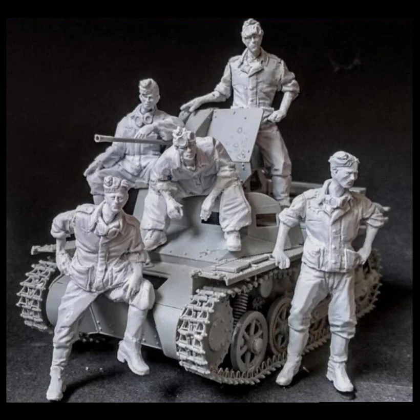 Resin soldier 1/35  ancient officer CREW include 5 soldier (NO TANK ) Model Unassambled Unpainted  Figure Building Kit