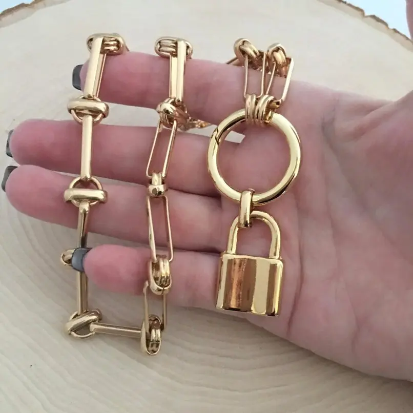 

Chain Choker Women Decoration Stainless Steel Jewelry Chunk Collar Padlock Spring Gate Clasp Heart Lock Charm Aesthetic Necklace