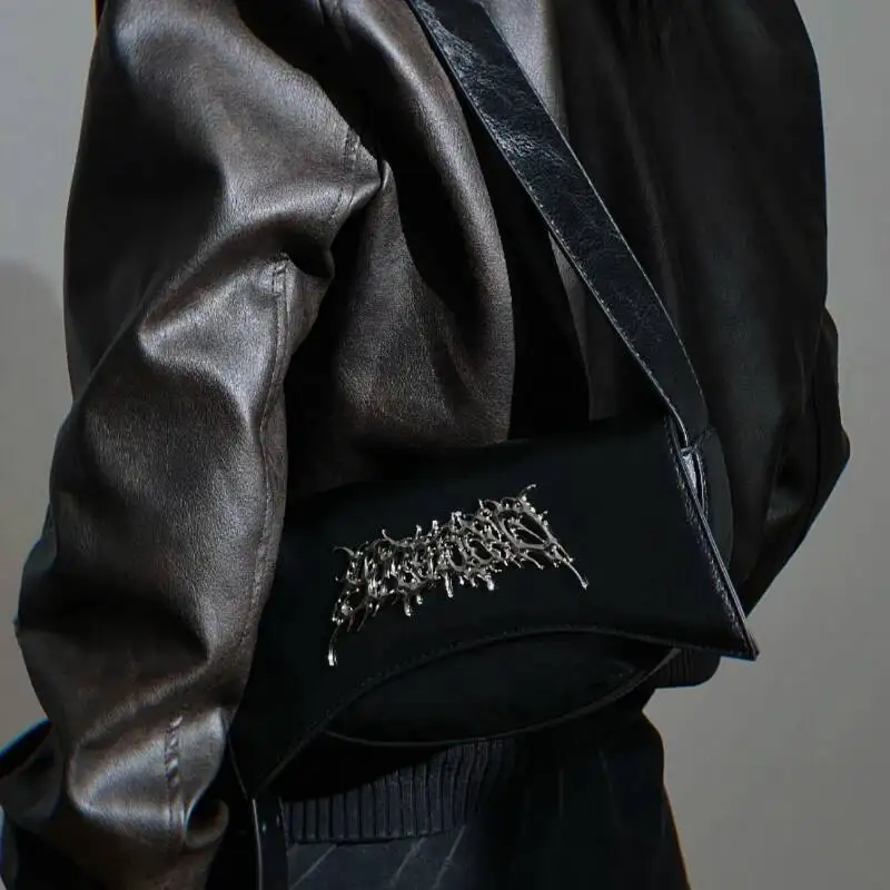 Personality Y2k Aesthetic Vintage Underarm Bag Design Office Lady Chic Shoulder Bags Japanese All Match Women's Handbags