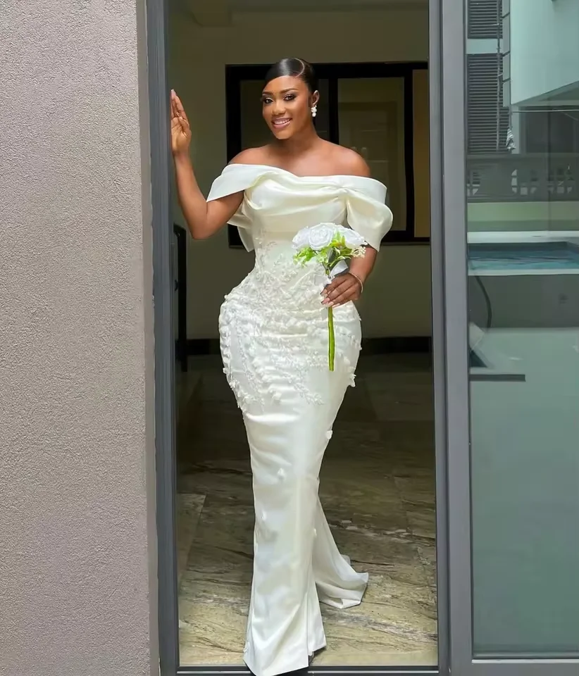 Maßgeschneiderte Vintage-Meerjungfrau-Hochzeitskleider, schulterfrei, mit Falten, Spitze, Applikation, Brautkleid, rückenfrei, Vestido de Novia