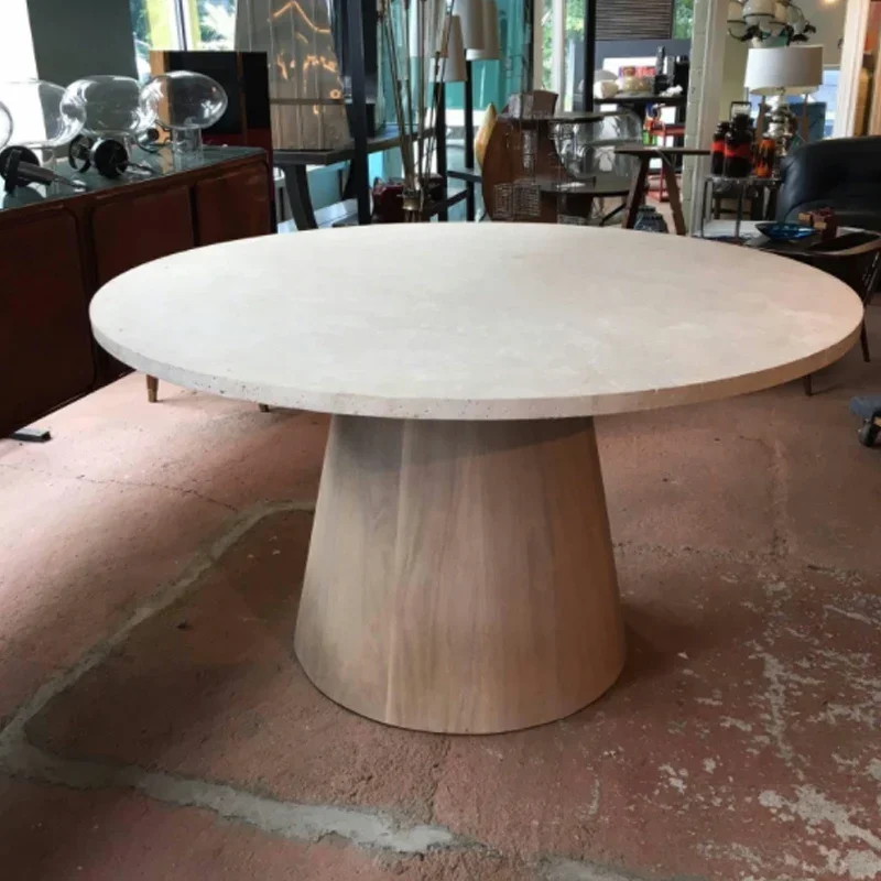Обеденный стол из натурального мрамора Гостевой ресторан Светлый роскошный обеденный стол из травертина Атмосфера отеля Скандинавский круглый ретро