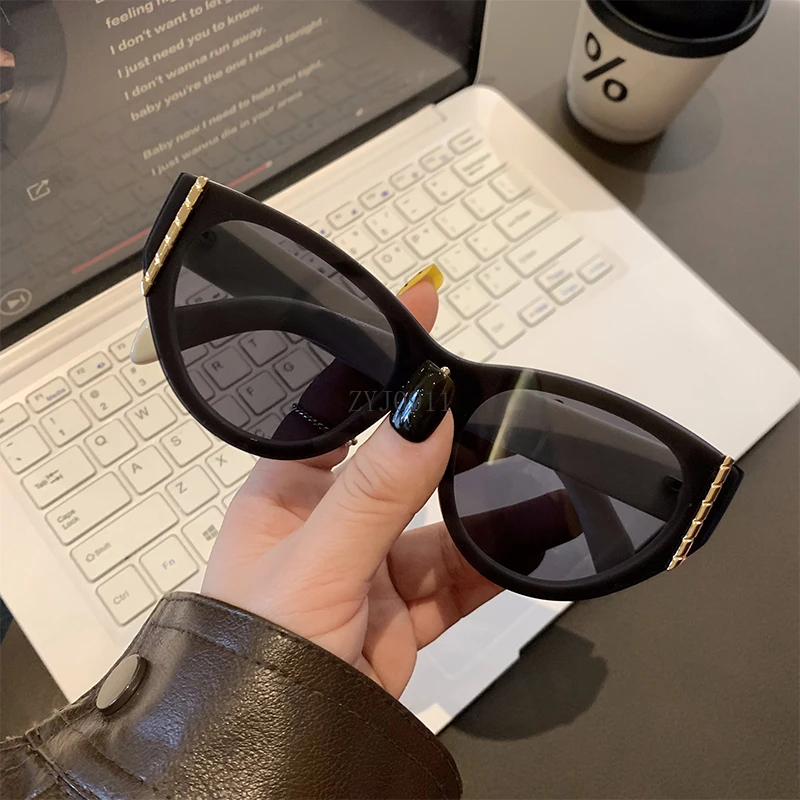 *غطاء للأذنين الحراري للنساء على شكل أذن أرنب غطاء للأذنين قابل للطي من الفرو الصناعي قطيفة شتاء دافئ للحماية من البرد غطاء للأذنين لركوب الدراجات في الهواء الطلق