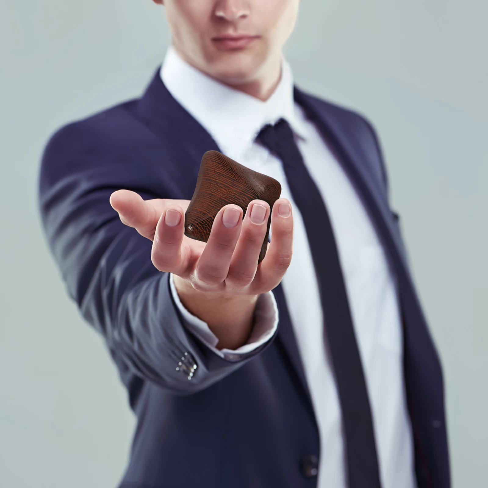 

Portable Wooden Exercise Ball Small Hand Massager For Muscle Strengthening Relaxing Massage Therapy Tool Palm Ball Seniors