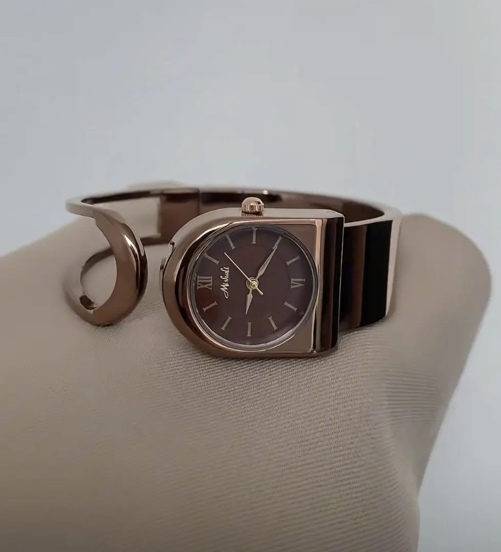New Luxury Women'S Watch, Vintage Brown, Elegant And Sophisticated, Stylish And Simple Design, Metal Strap, Quartz Movement.