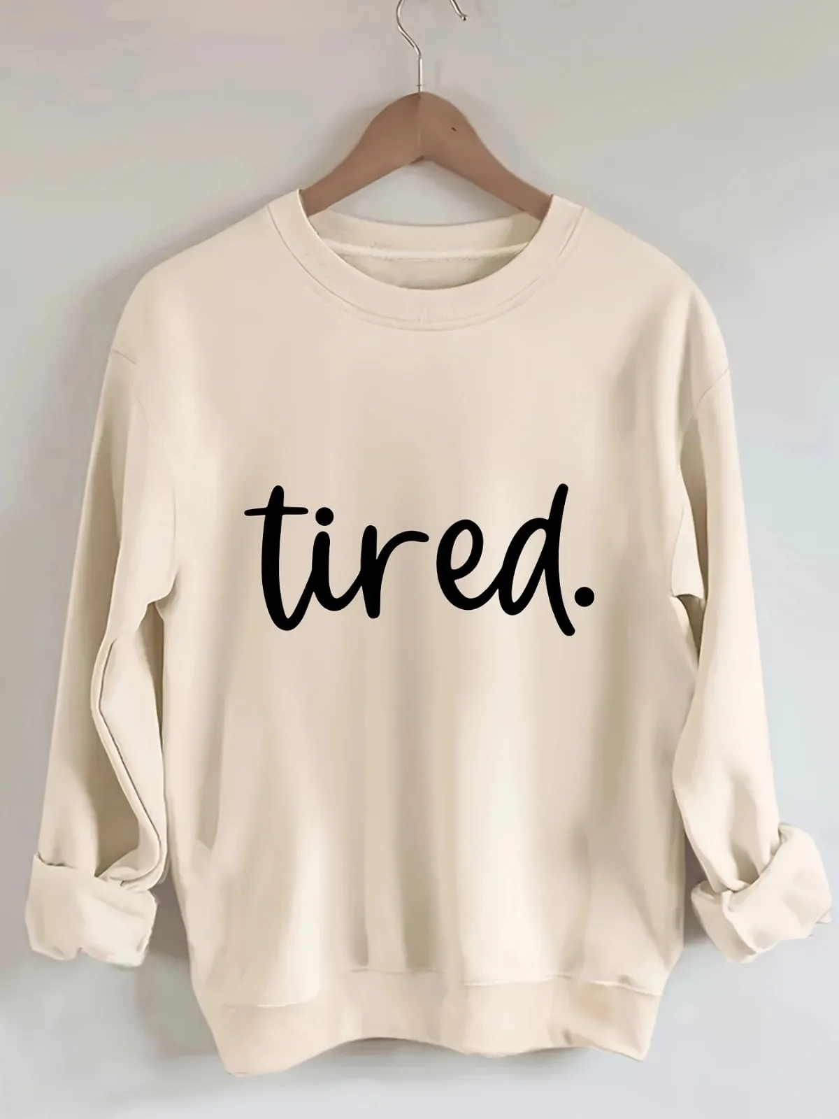 Damska bluza z nadrukiem liter, okrągły dekolt, idealna na prezenty świąteczne, styl uliczny i uniwersytecki.