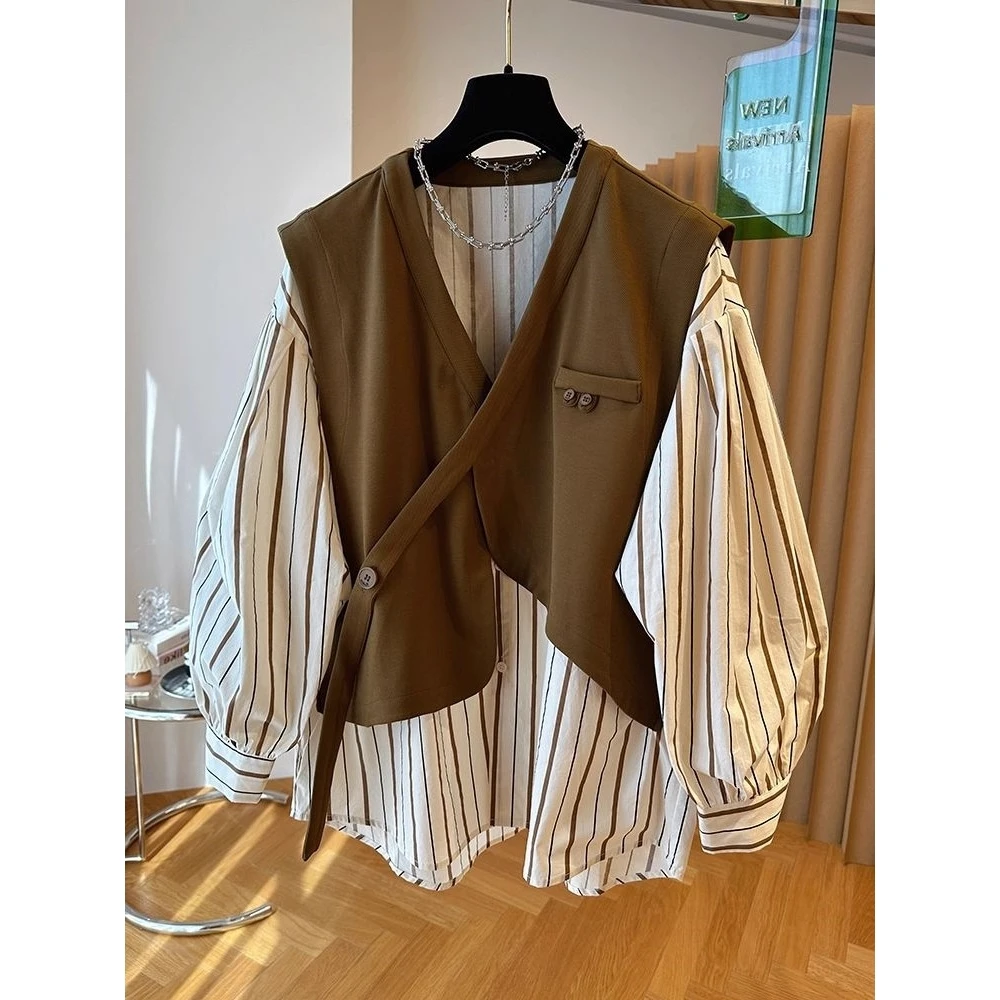 

Loose ex Stripe Patchwork Vest irt Large Size 300 Pou Fake Two-Piece Outerwear Top Autumn Winter Faion Men's irt